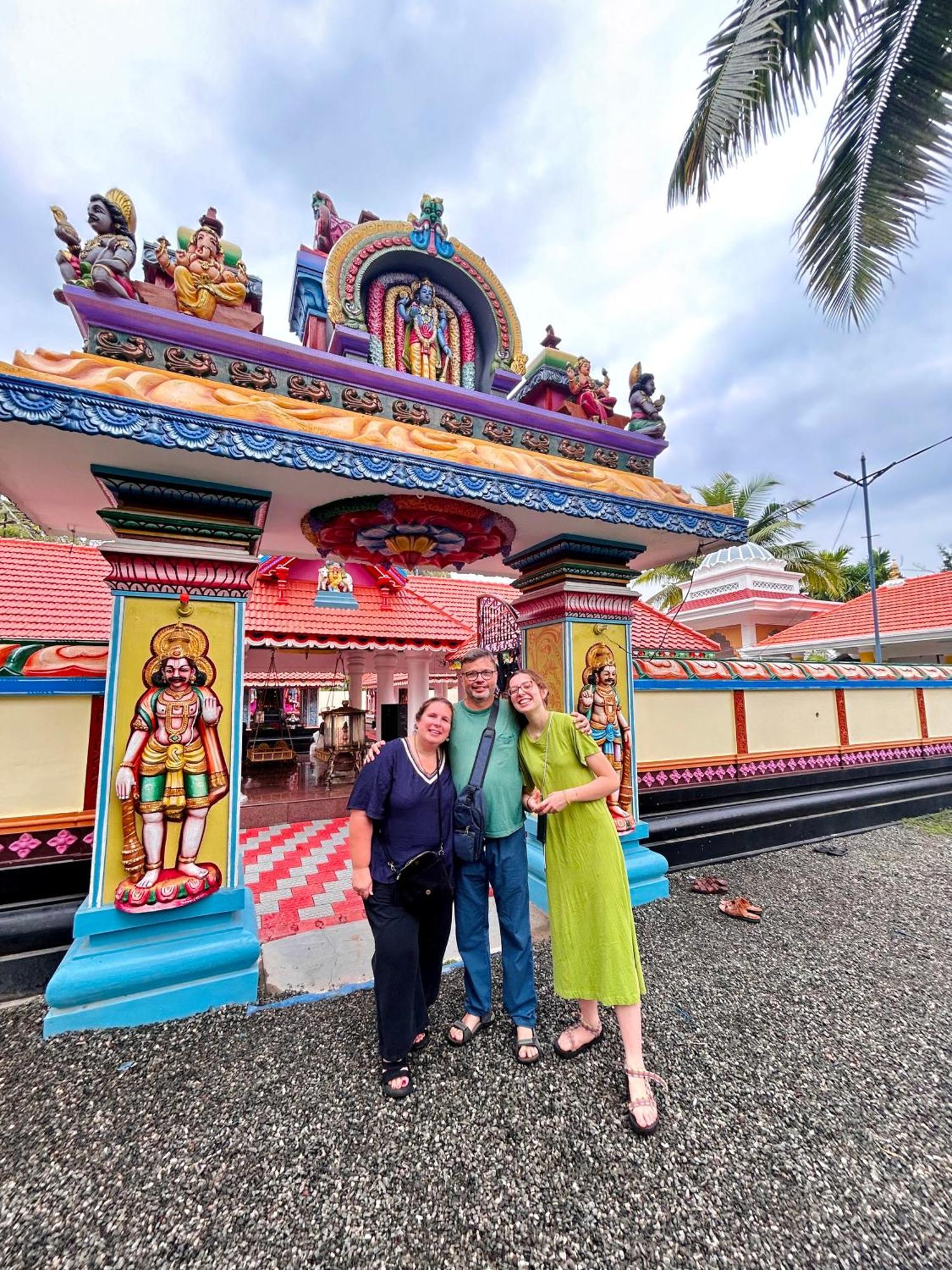 Vrindavan Homestay Mundrothuruth Exteriör bild