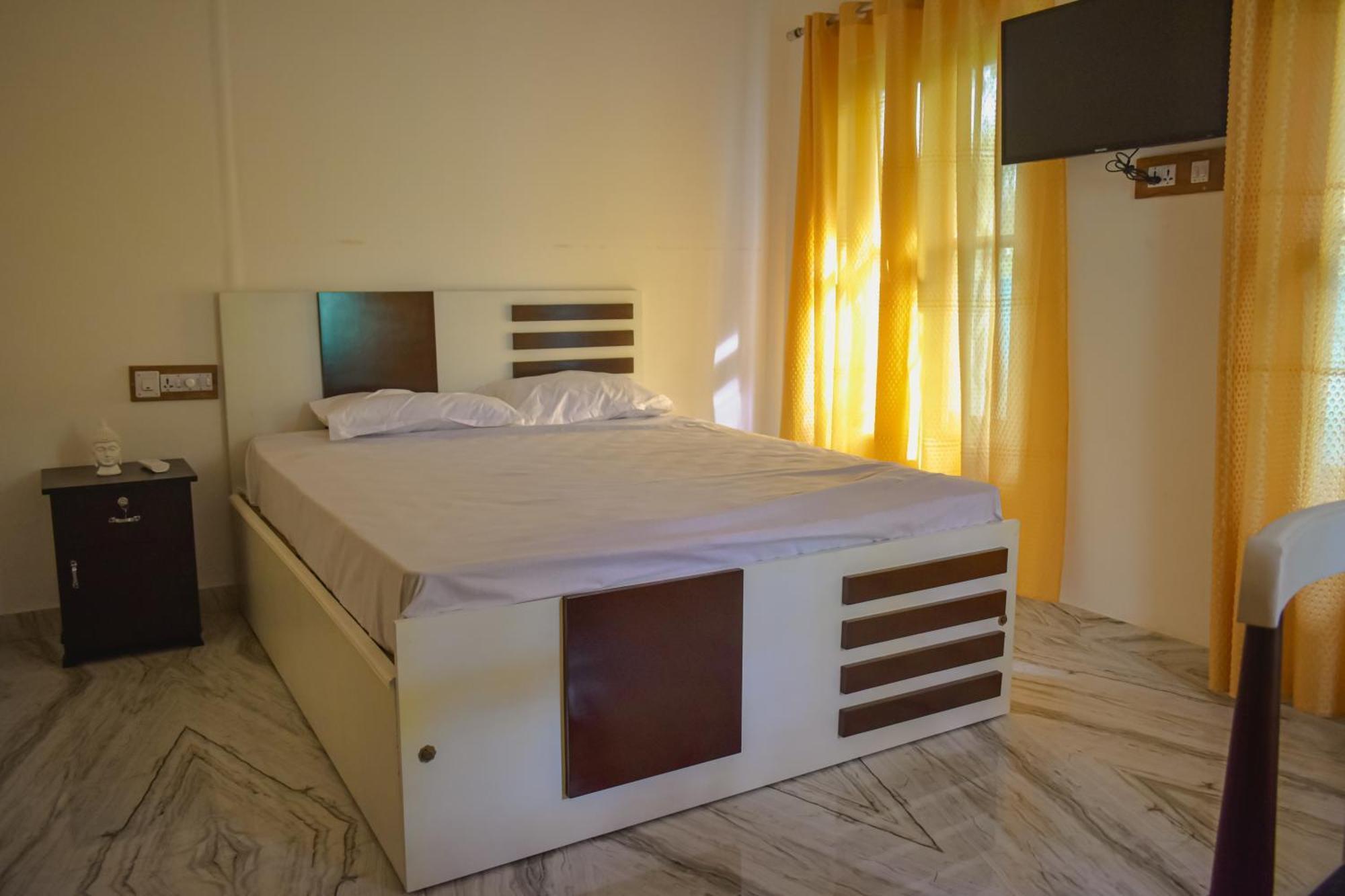 Vrindavan Homestay Mundrothuruth Exteriör bild